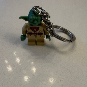 Vintage 2002 LEGO Star Wars Yoda Key Chain (3947)